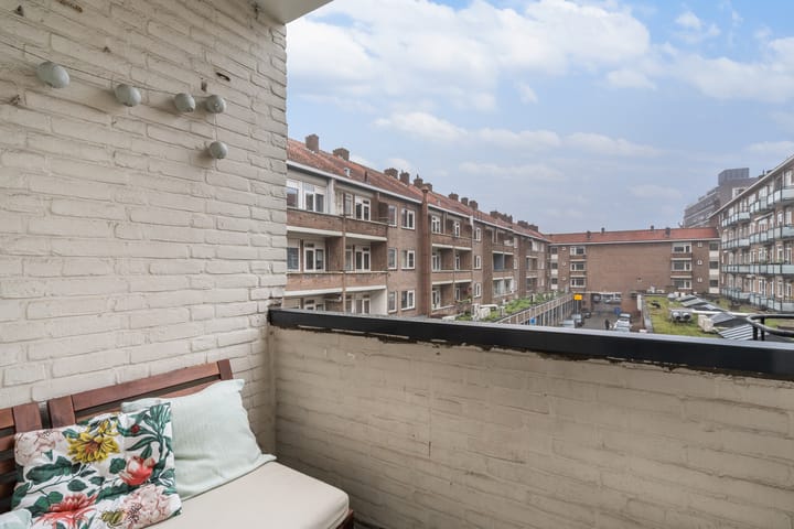 Foto 9 van Halstraat 3-C