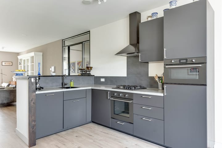 Foto 12 van Brugstraat 69