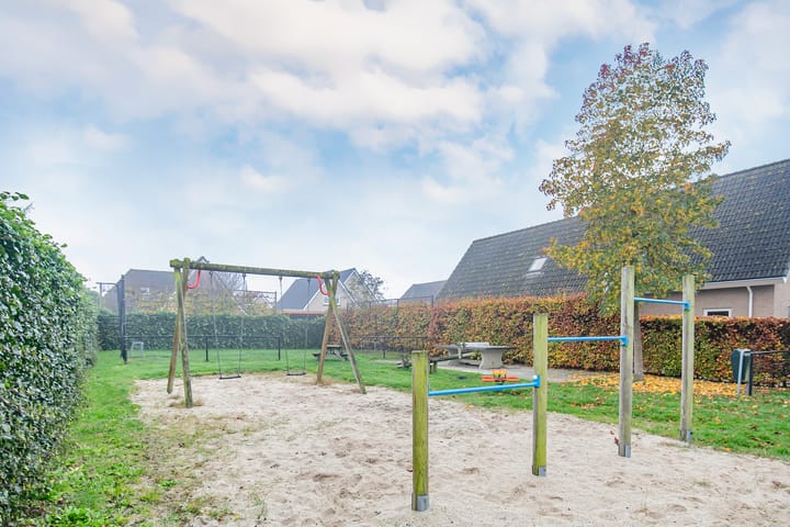 Photo 57 of Skûtsje 43