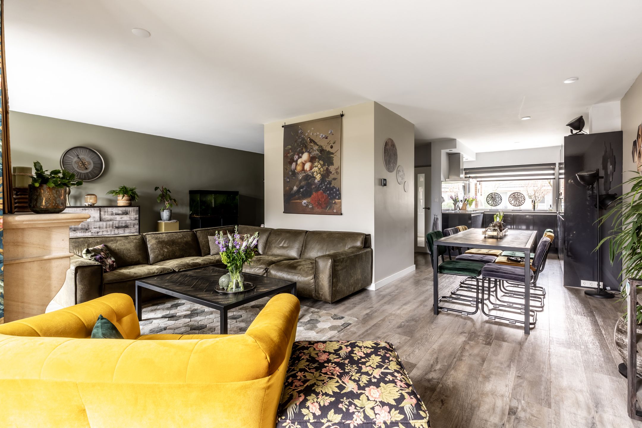 Photo 12 of Pelikaan 79