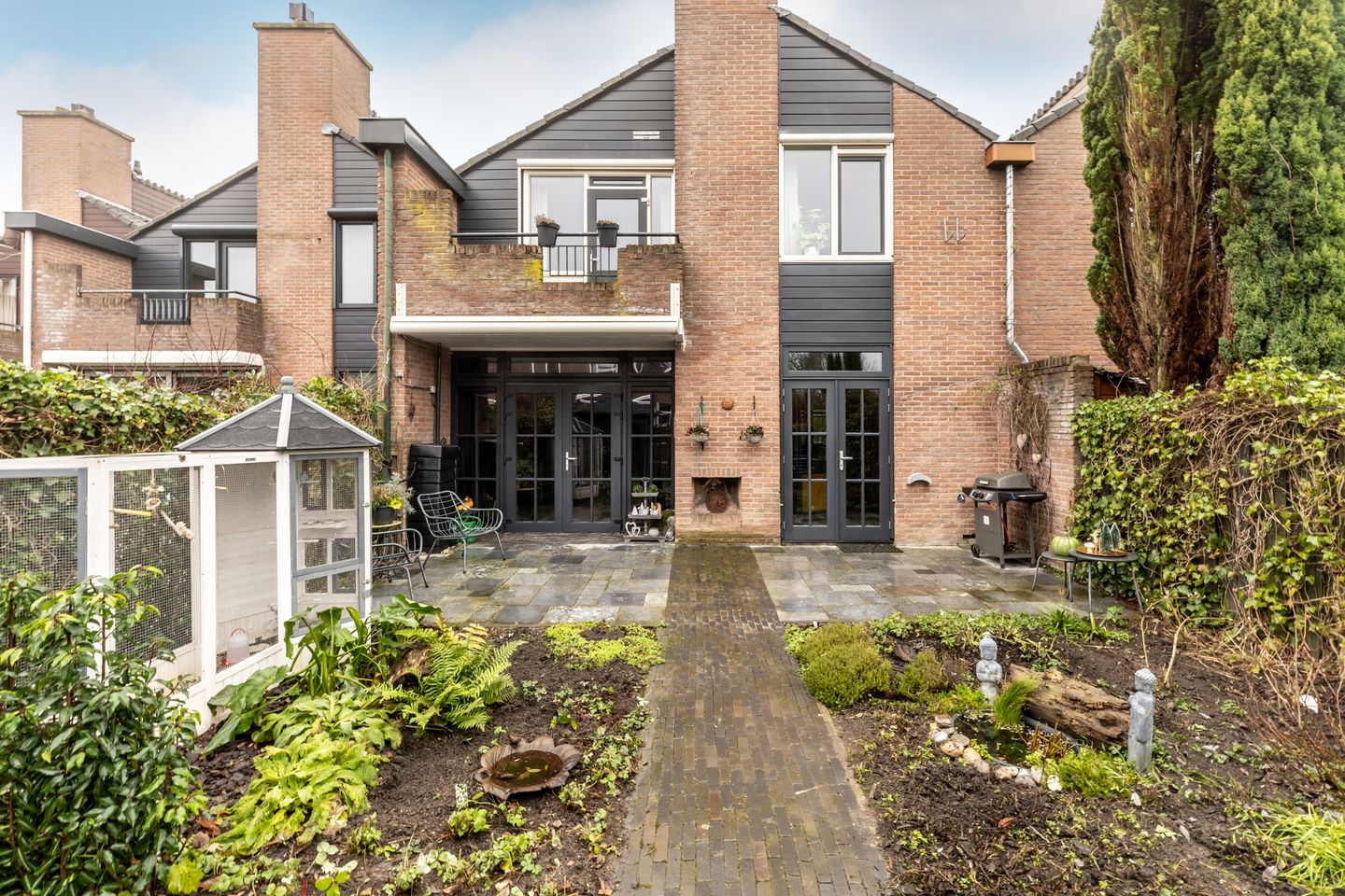 Photo 35 of Pelikaan 79