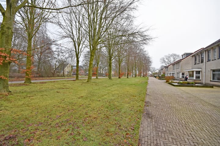 Foto 2 van Van der Ploegstrjitte 28