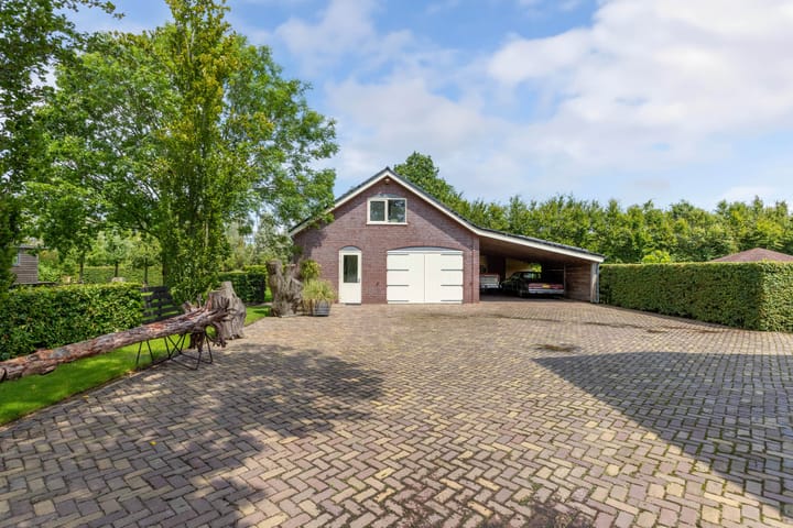 Foto 37 van Volleringweg 7