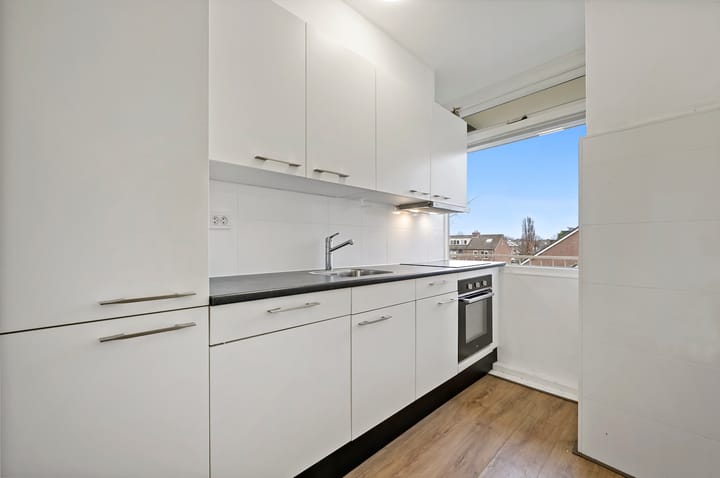 Foto 9 van Prins Hendrikplein 35