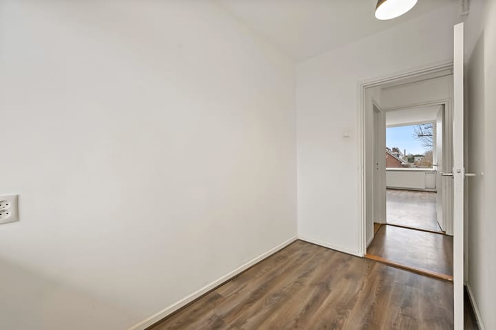 Foto 17 van Prins Hendrikplein 35