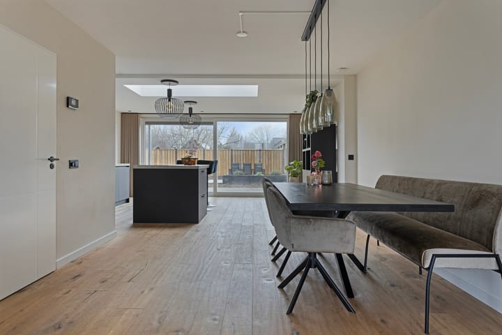 Foto 16 van Bieslooktuin 6