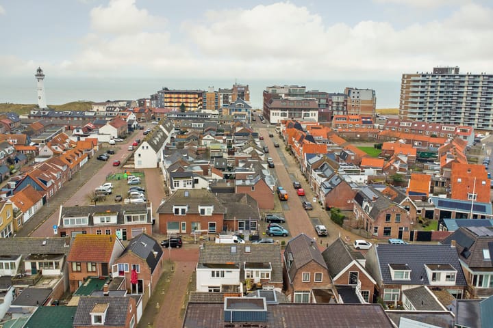 Foto 36 van Julianastraat 24