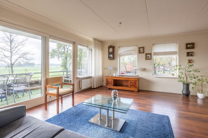 Foto 12 van 'n Tip 21