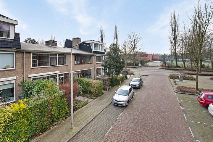 Foto 33 van Dr. Allard Piersonstraat 14