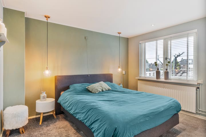 Photo 13 of Meidoornstraat 18