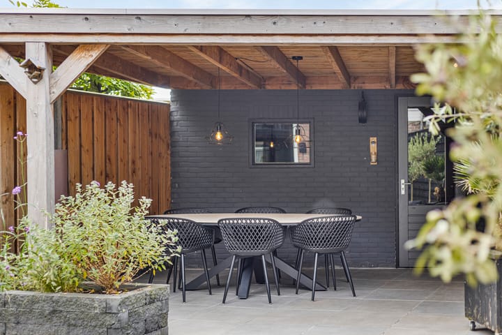 Photo 26 of Meidoornstraat 18