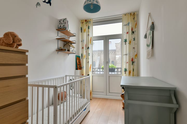 Foto 12 van Van Gentstraat 6-3