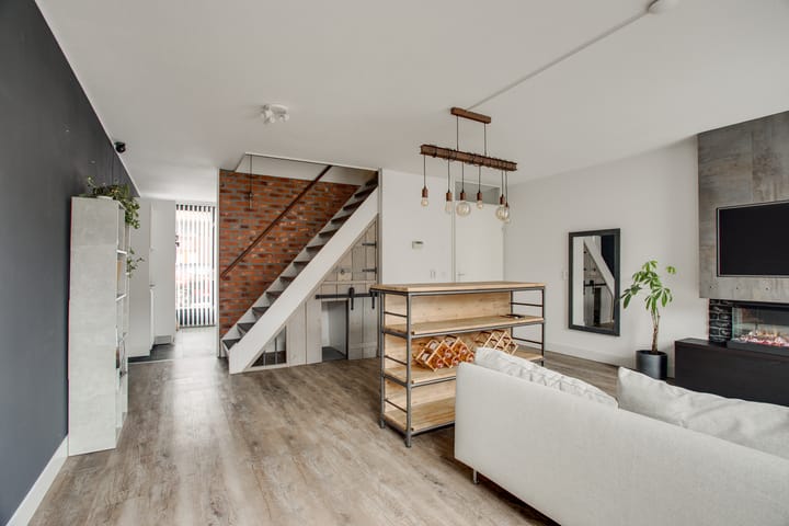 Foto 9 van Buizerdlaan 112