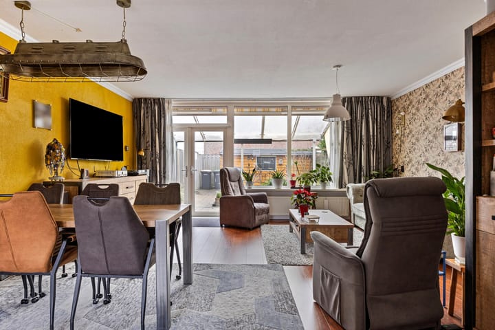 Foto 2 van Doorzwin 3326