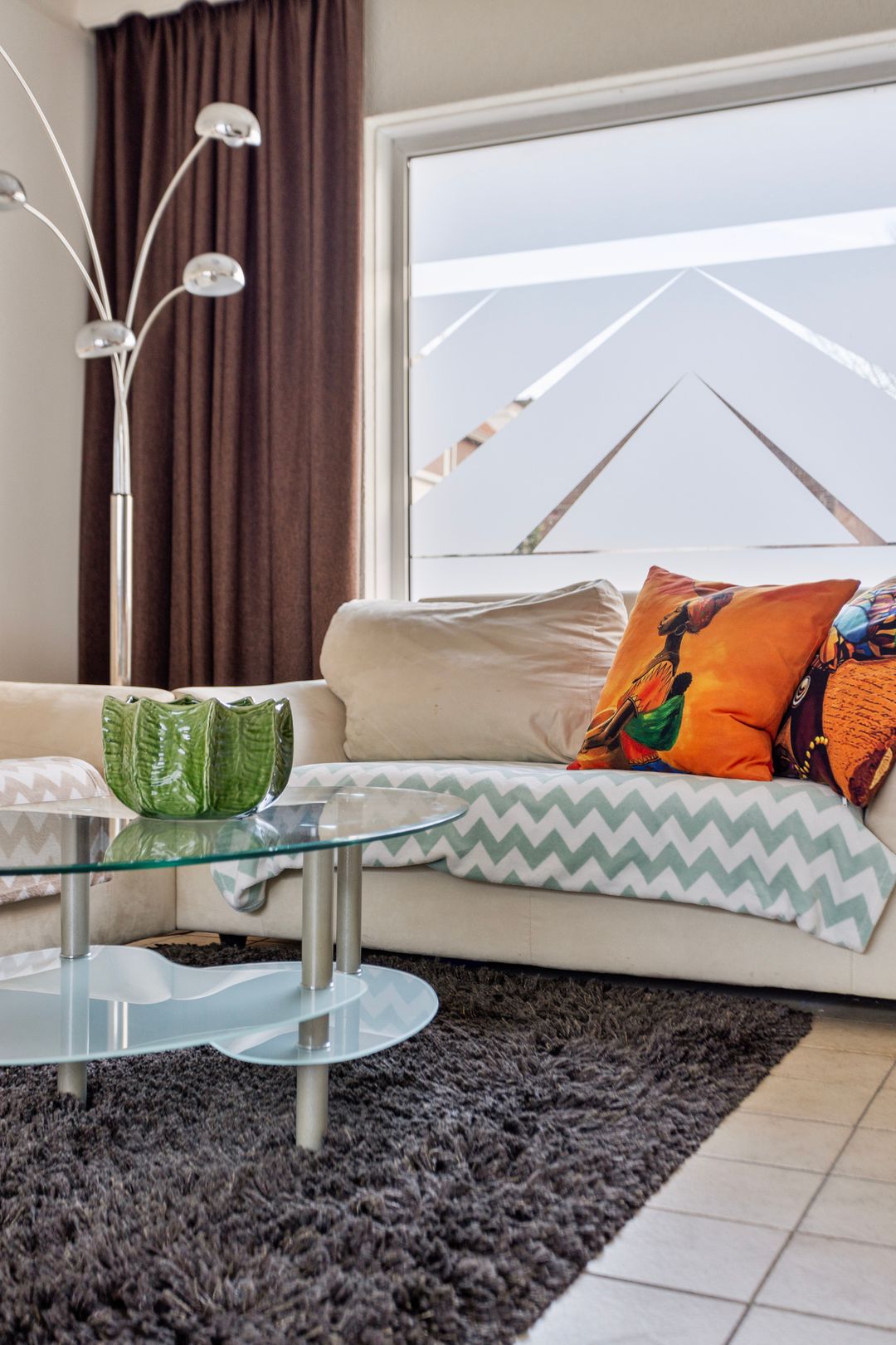 Foto 16 van Outshoornstraat 1