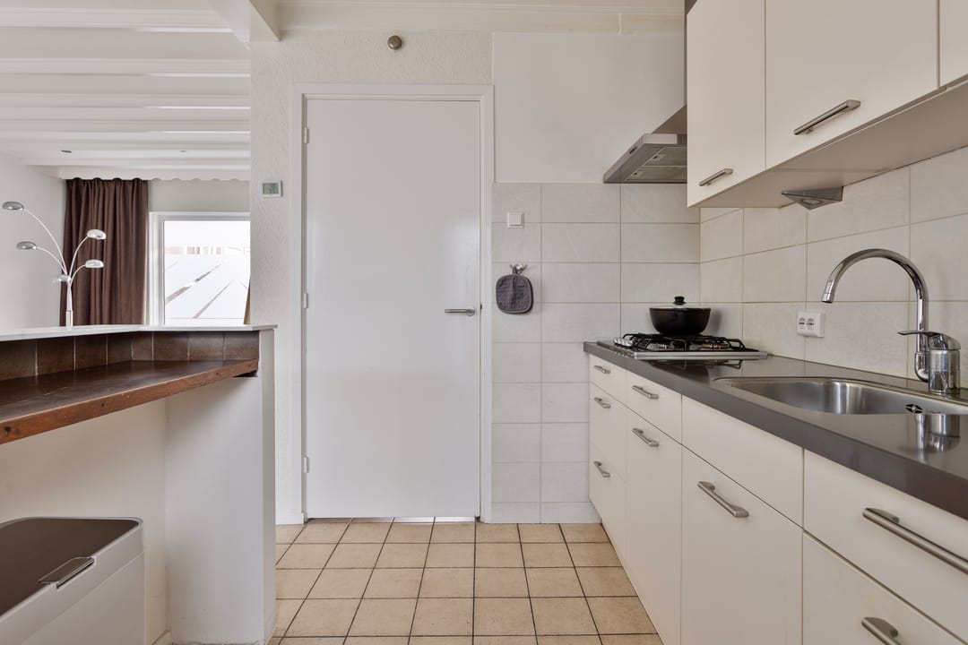 Foto 23 van Outshoornstraat 1