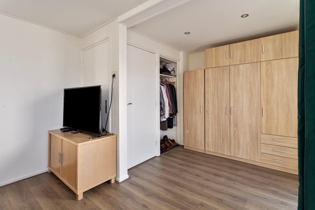 Foto 26 van Outshoornstraat 1