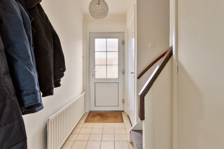 Foto 5 van Outshoornstraat 1