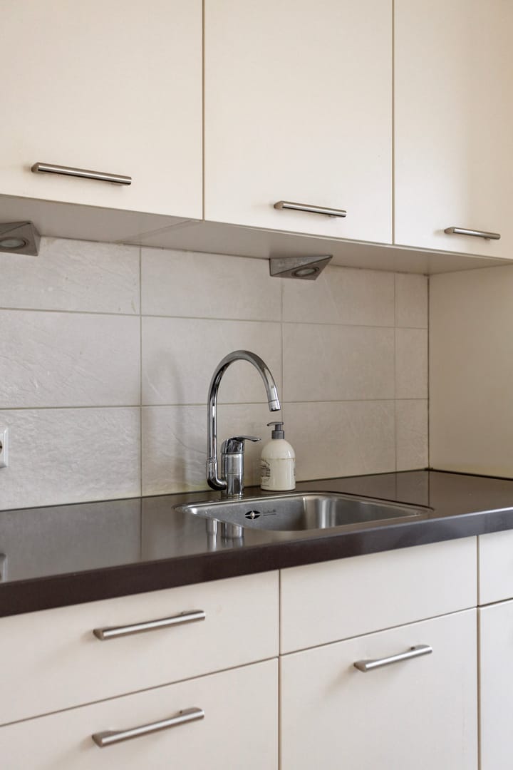 Foto 19 van Outshoornstraat 1