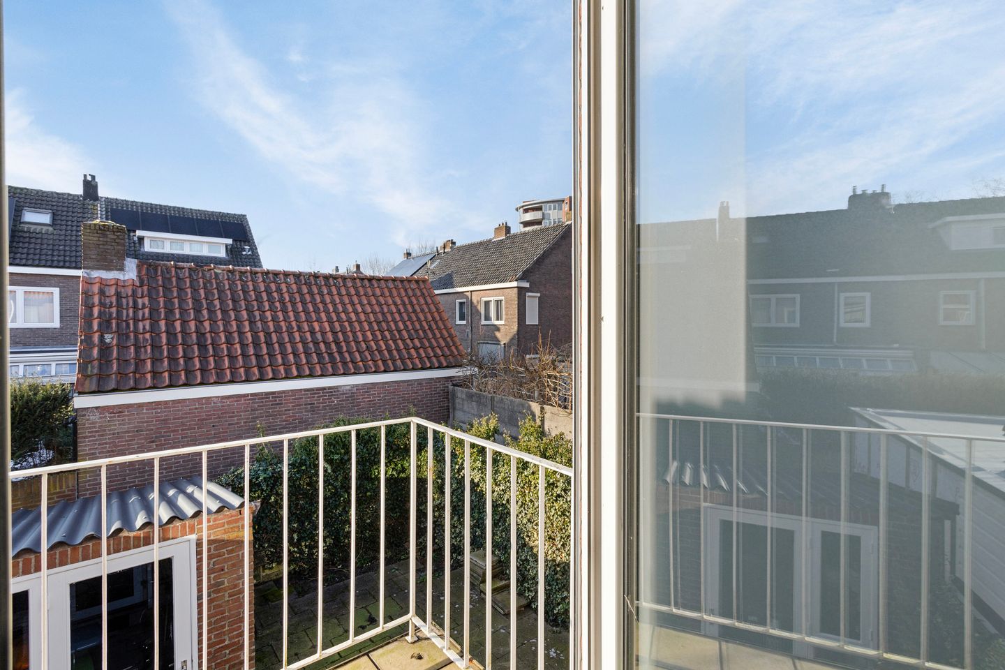 Foto 29 van Outshoornstraat 1