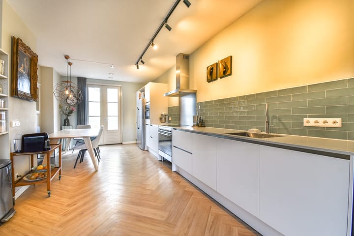 Foto 13 van Loevesteinkade 71