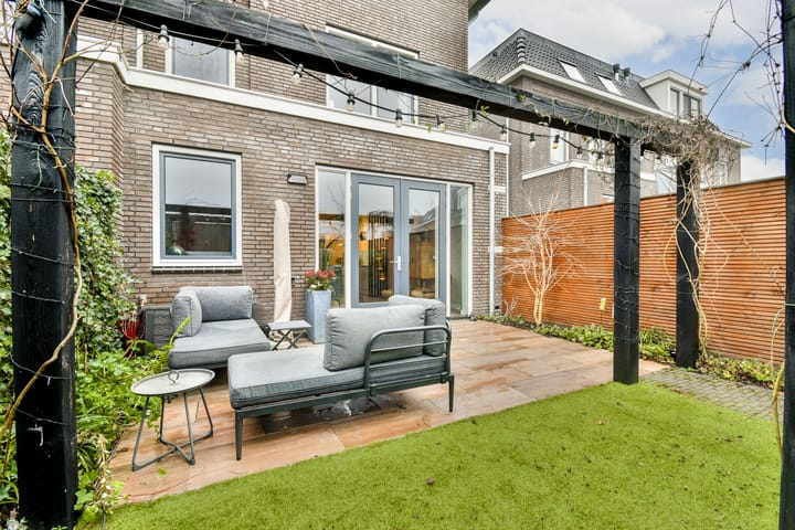 Foto 15 van Loevesteinkade 71