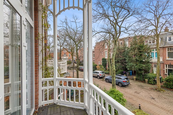 Foto 38 van Leeuwendaallaan 3