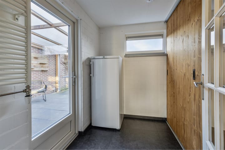 Foto 18 van Breukenweg 37