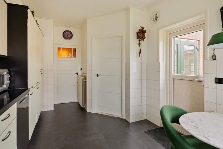 Foto 22 van Heukelenseweg 13