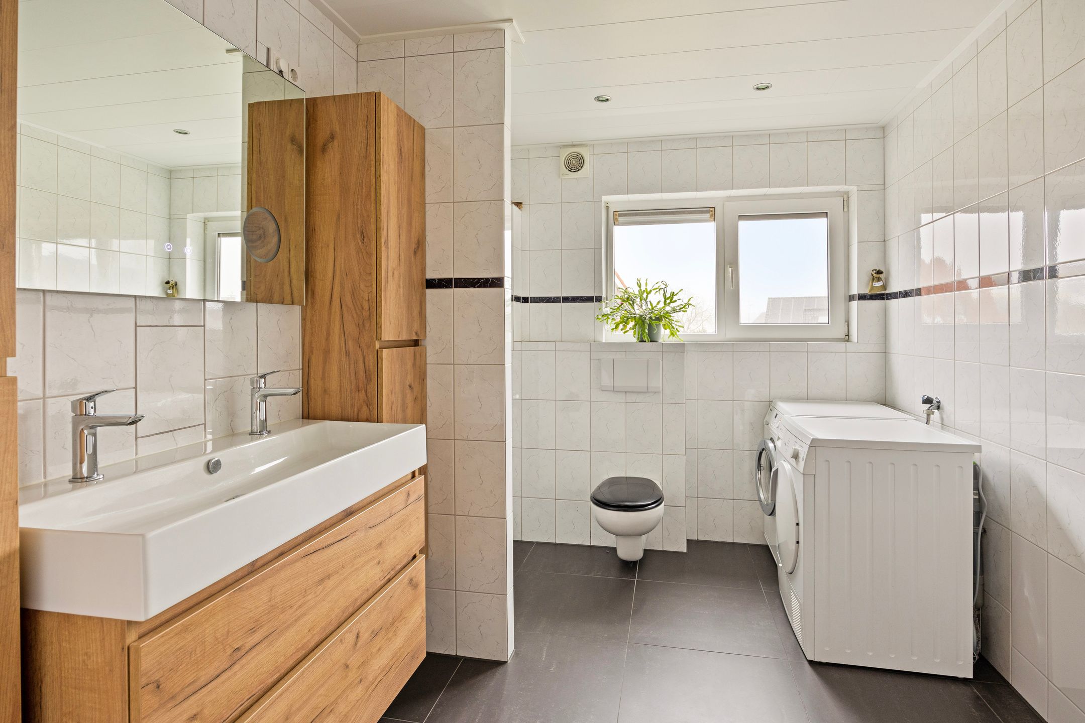 Foto 27 van Heukelenseweg 13