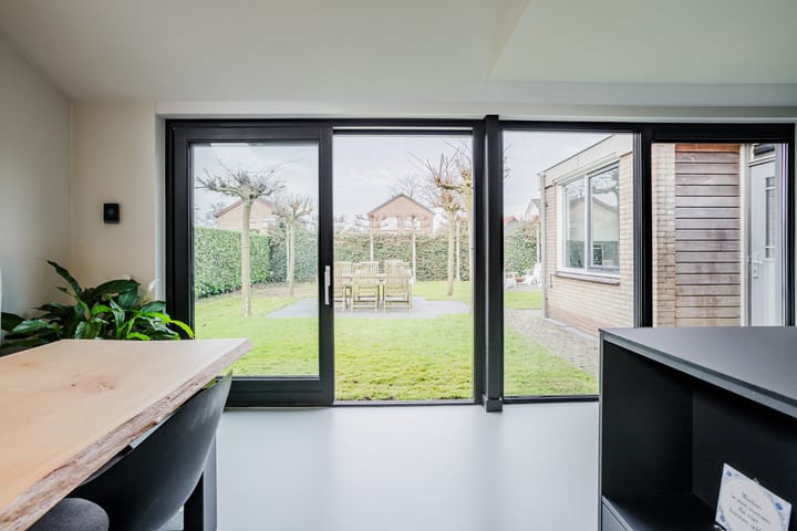 Foto 12 van Burgemeester Brouwerstraat 23