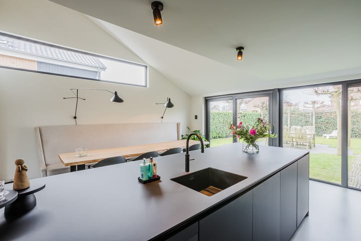 Foto 15 van Burgemeester Brouwerstraat 23