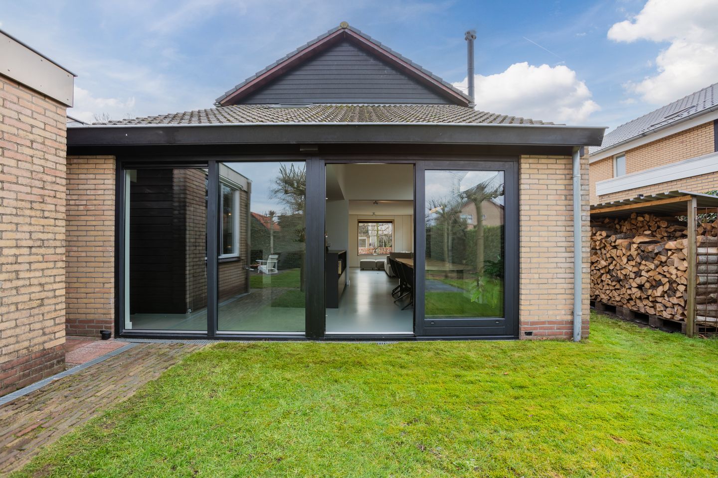 Foto 35 van Burgemeester Brouwerstraat 23