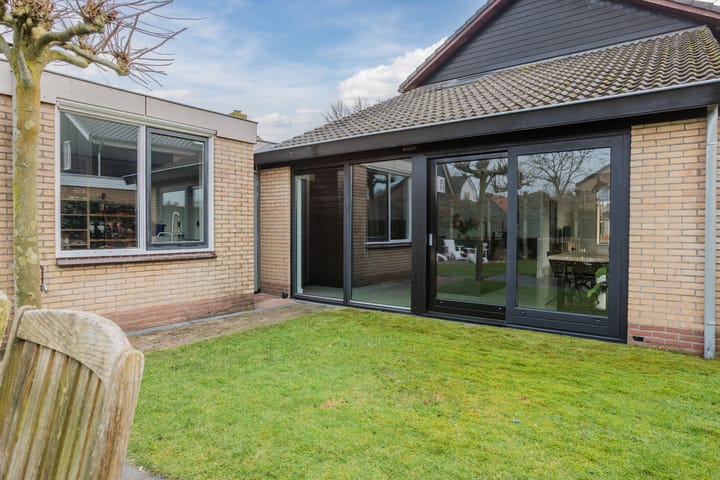 Foto 36 van Burgemeester Brouwerstraat 23