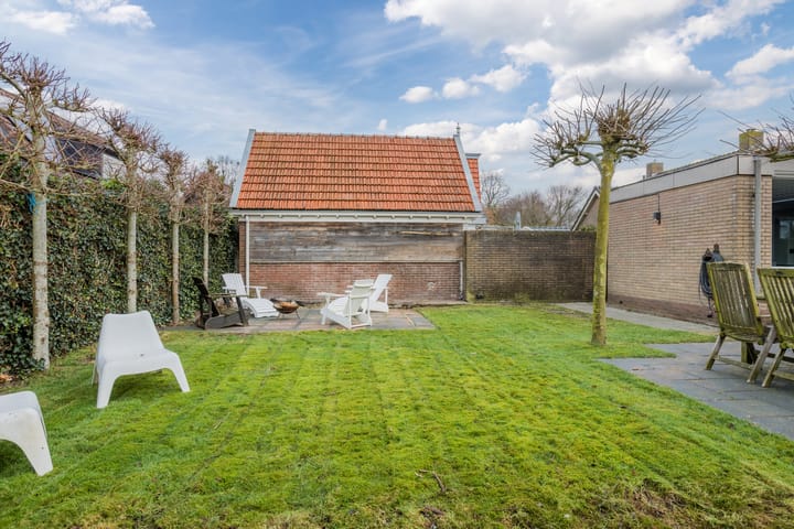 Foto 43 van Burgemeester Brouwerstraat 23