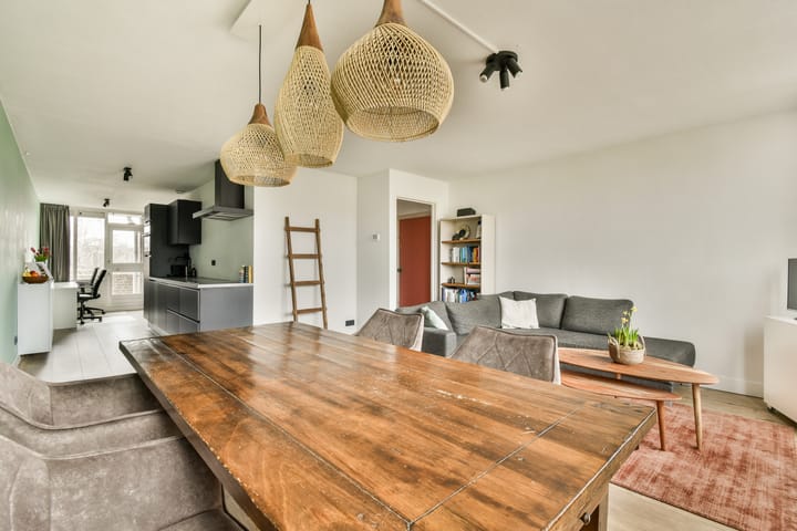 Photo 8 of Bernard Shawsingel 368