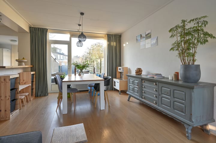 Foto 6 van van Hogendorplaan 15