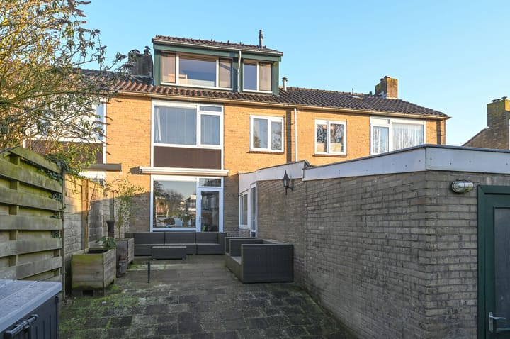 Foto 22 van van Hogendorplaan 15