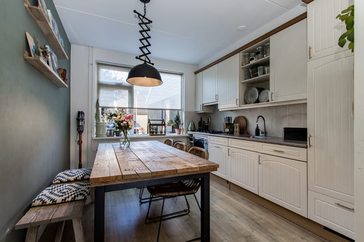 Foto 4 van Den Hoef 14