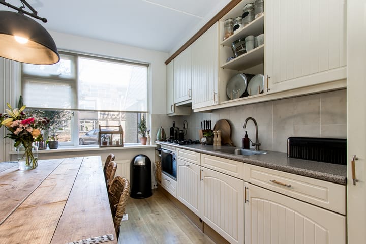 Foto 16 van Den Hoef 14