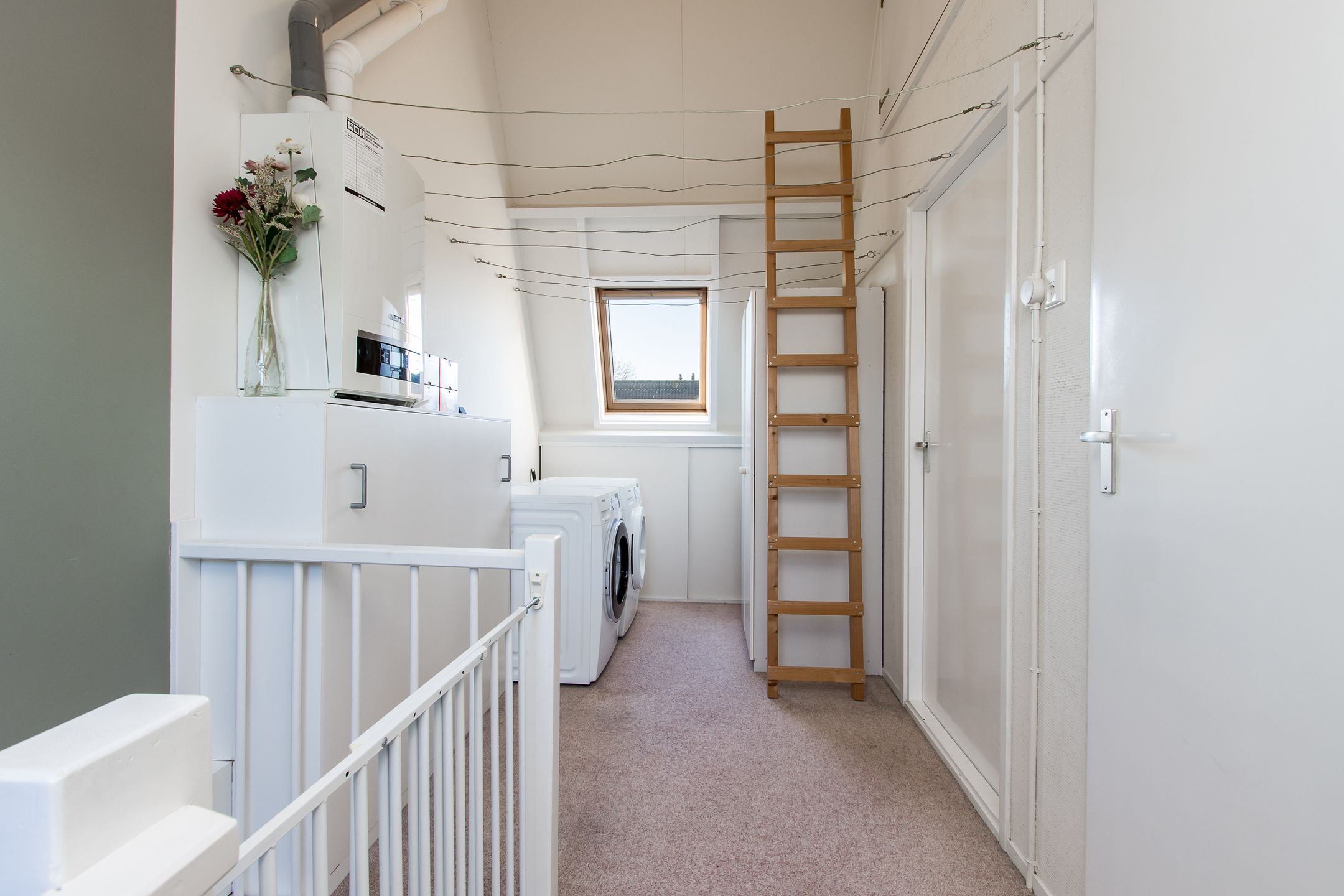 Foto 36 van Den Hoef 14