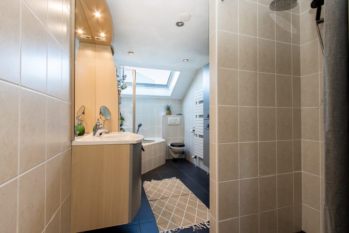 Foto 33 van Den Hoef 14