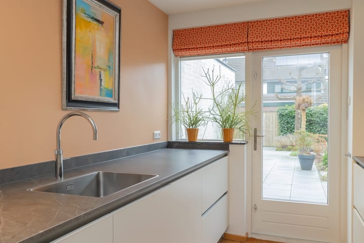 Foto 8 van Witte de Withlaan 24