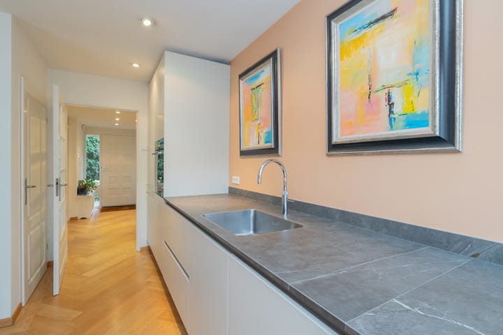 Foto 20 van Witte de Withlaan 24