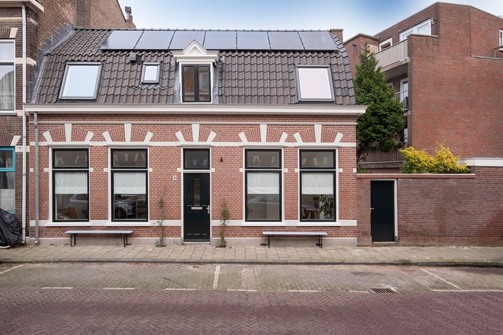 View photo of Linschotenstraat 91