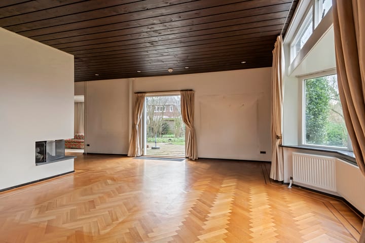 Foto 4 van Julianalaan 4