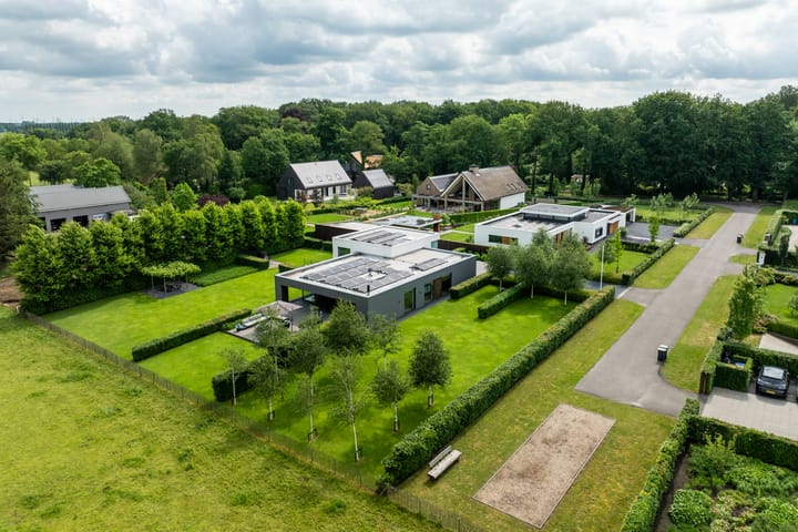 Foto 75 van Kiekeboslaantje 6-A