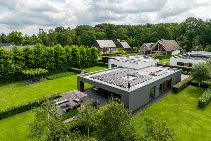 Foto 76 van Kiekeboslaantje 6-A