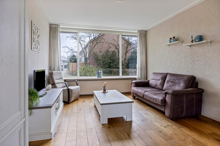 Foto 4 van Merelstraat 11