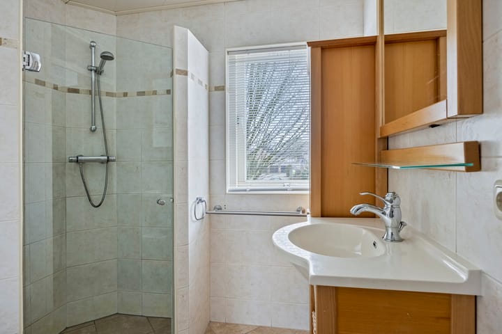 Foto 23 van Merelstraat 11